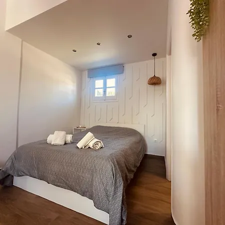 Louvros Luxury Suites-2