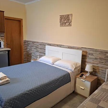 George Studios 1-2