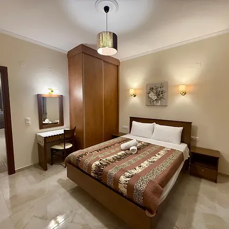 Thomas Apartments-2