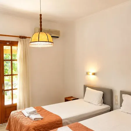 Gian Petro Apartments-2