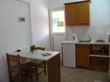 Alexis Pool Apartments-3