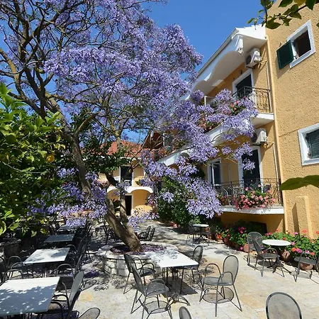 Marie Hotel-2