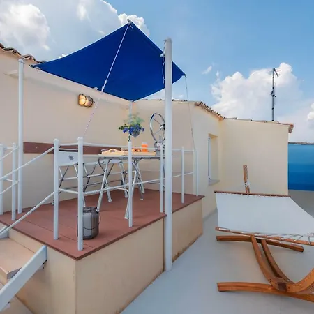 Gregos Rooftop Suite City Center W. Sea View-2