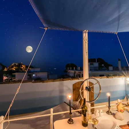 Gregos Rooftop Suite City Center W. Sea View-3