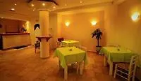 Tonis Guesthouse-2