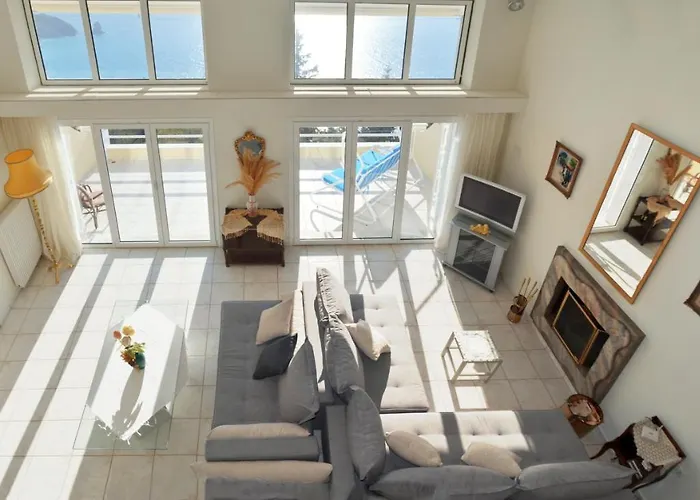Villa Alibertini Agios Gordios 