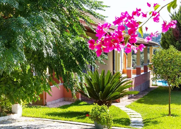Villa Sea View Estate Helios Perama  che accetta animali