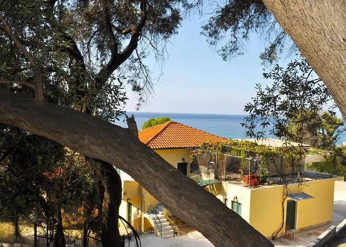 Holiday House Angelos On Agios Gordios Beach