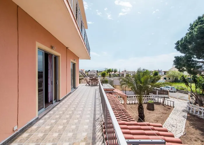 Southgate Apartments Agios Georgios 