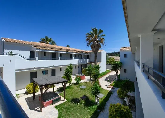 Summertime Hotel Apartments Σιδάρι
