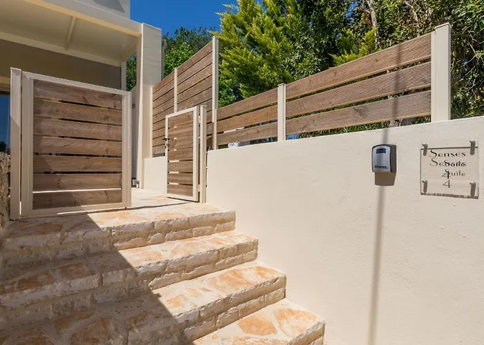 Haustierfreundliches Senses Suites Dassia 