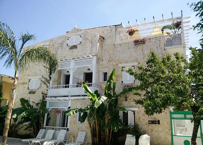 Ferienunterkünfte in Acharavi (Corfu)