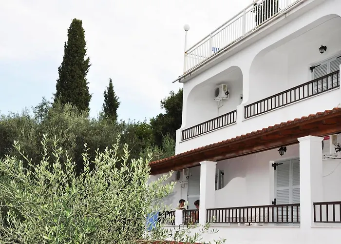 Haustierfreundliches Mirabello Hotel Apartments Dassia 