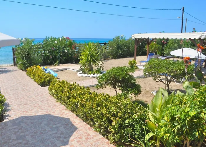 Haustierfreundliches Beachfront Holiday House Eftichia Agios Gordios 