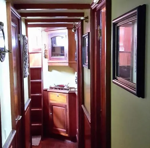 Bateau Le Suzanna Ξενοδοχείο Corfu 