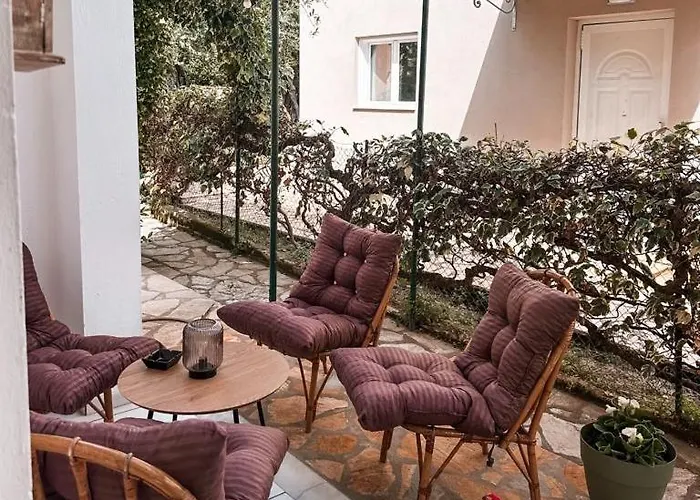 Theodora Corfu Holiday Apartments Ipsos