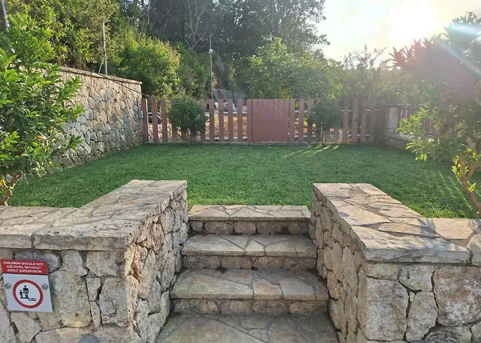 Luxury Villa Breeze With Private Pools Dassia 
