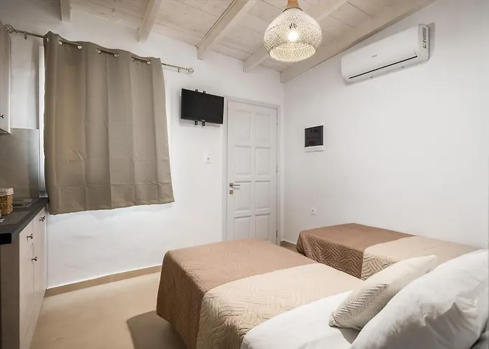 Albatross Apartments By Konnect, Ipsos Corfu
