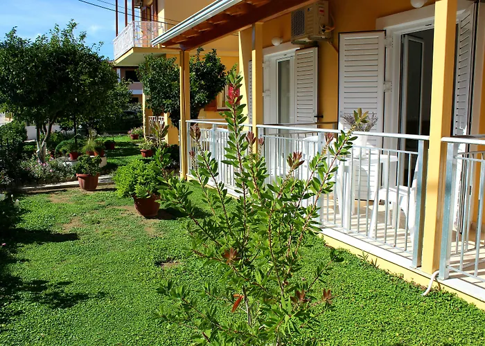 Rantos Apartments Kávos