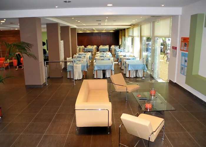 Dassia Beach Hotel