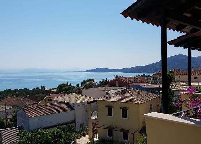 Avra Sea View Paradise Pool Apartments Μωραΐτικα