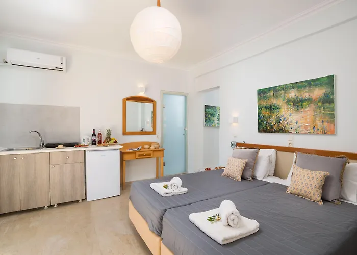 Finata Studios (Adults Only) Kavos