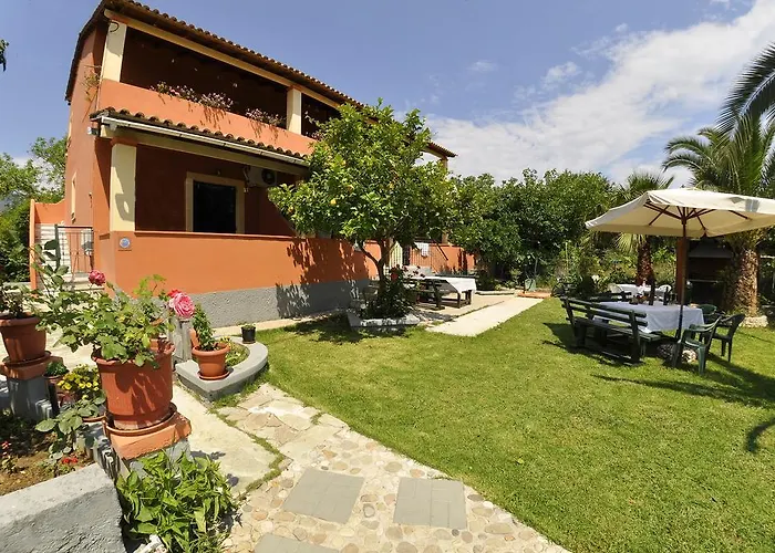 Haustierfreundliches Villa Toula Dassia 