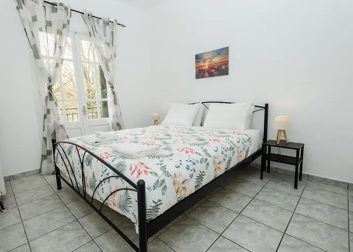 Ionian Luxury Apartments Perama 