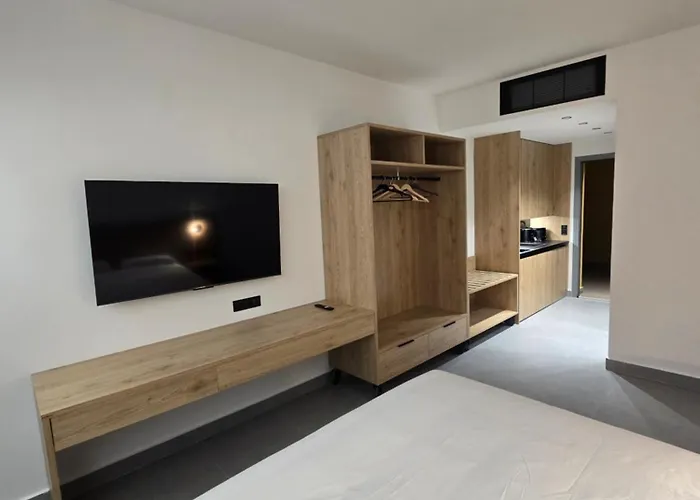 Tondoris Apartments Sidárion