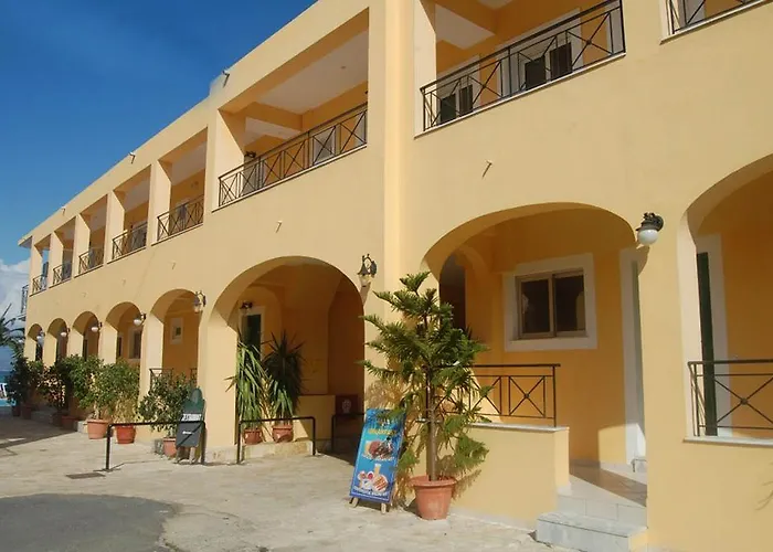 Complex Lemon Grove Aparthotel Kavos