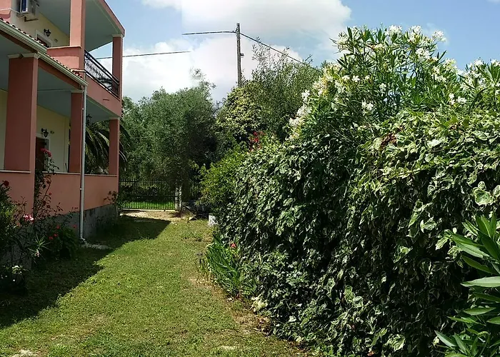 Villa Helena Kávos