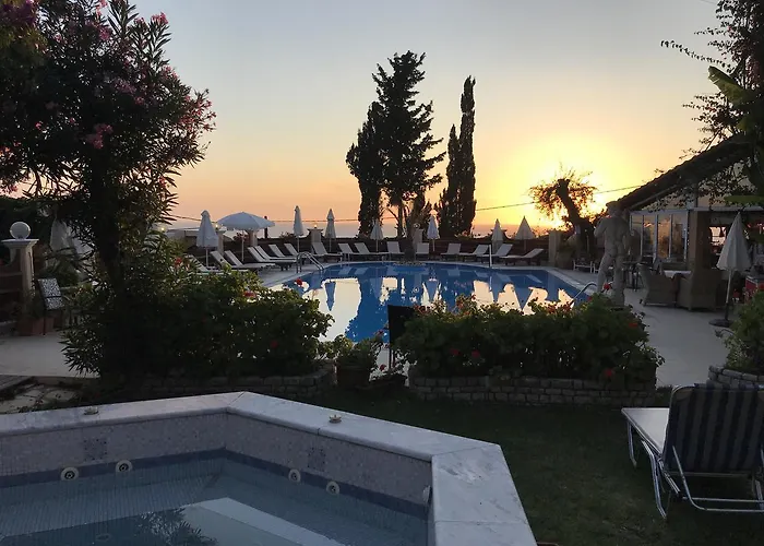 Agios Gordios Stevens On The Hill Apartment