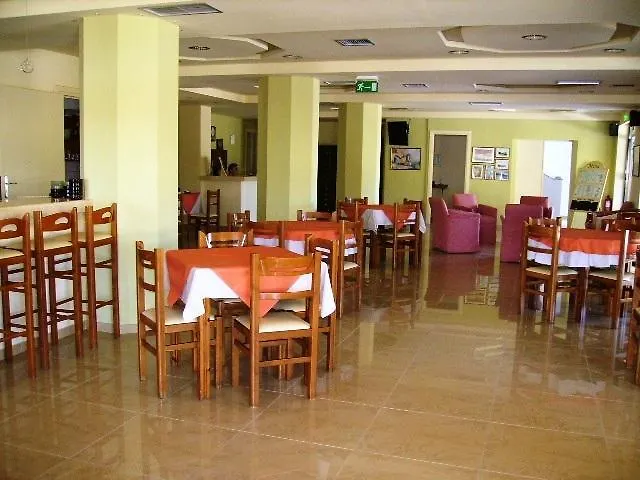 Tzevenos Hotel Apts Corfu 