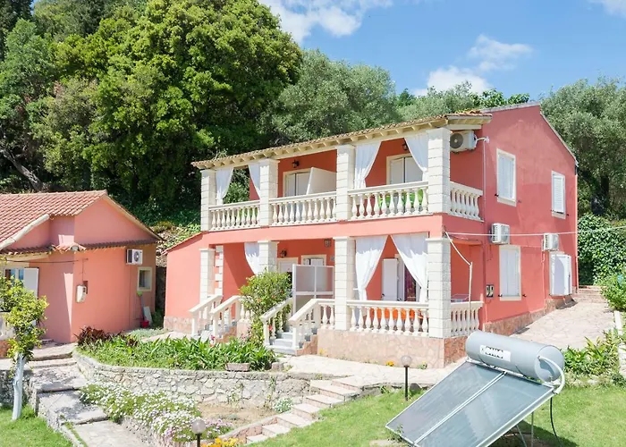 Fouxia Apartments And Studios Perama 