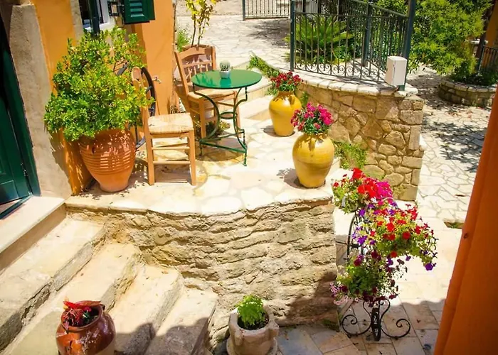 Villa Conte Rari Agios Gordios 